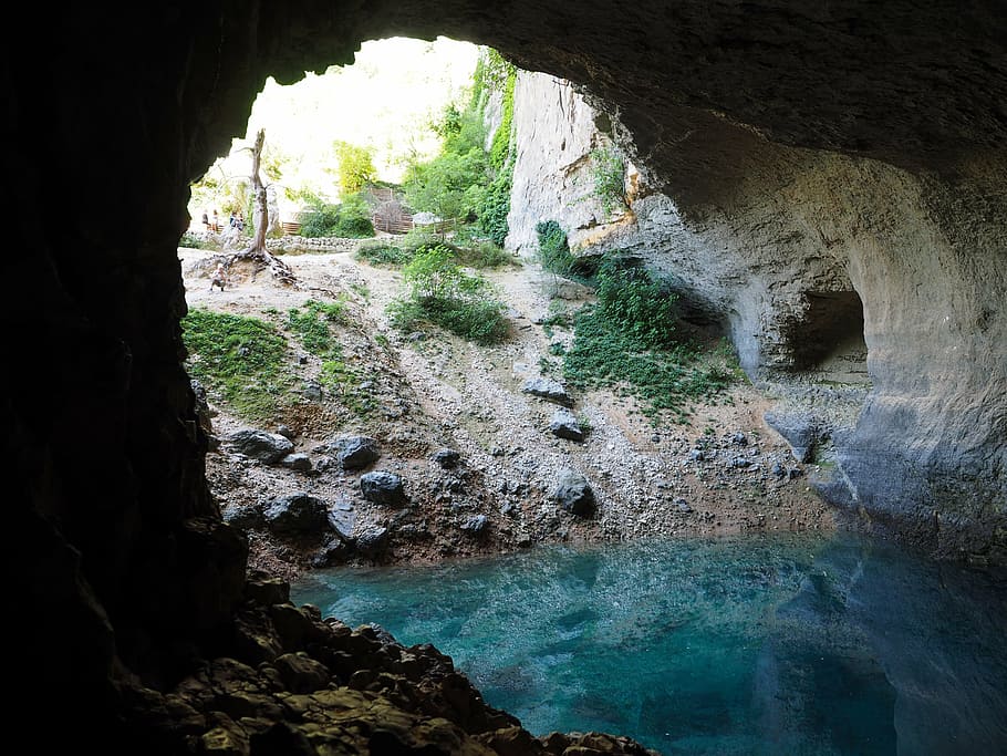 foto, marrón, cueva, fuente de la sorga, fuente, primavera, cueva de agua, río, fuente de sorga, fuente de karst