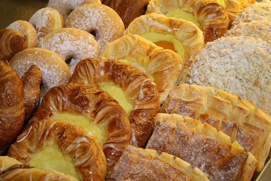 assorted-variety, baked, bread lot, particles, danish pastry, small cakes, biscuits, pastries, sweet, sugar