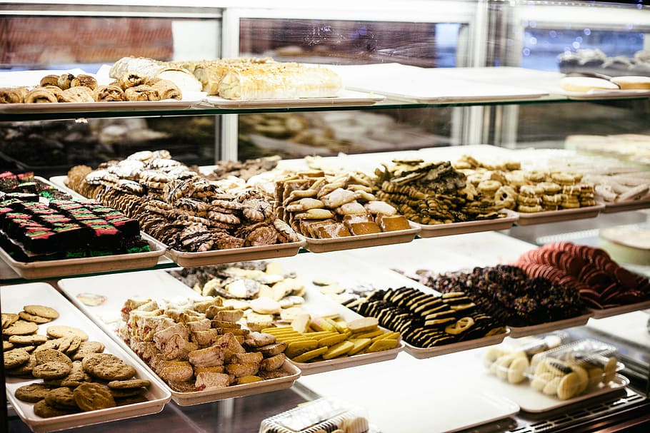 assorted, pastry, clear, shelf, bakery, cookies, sweets, baked, shop, food