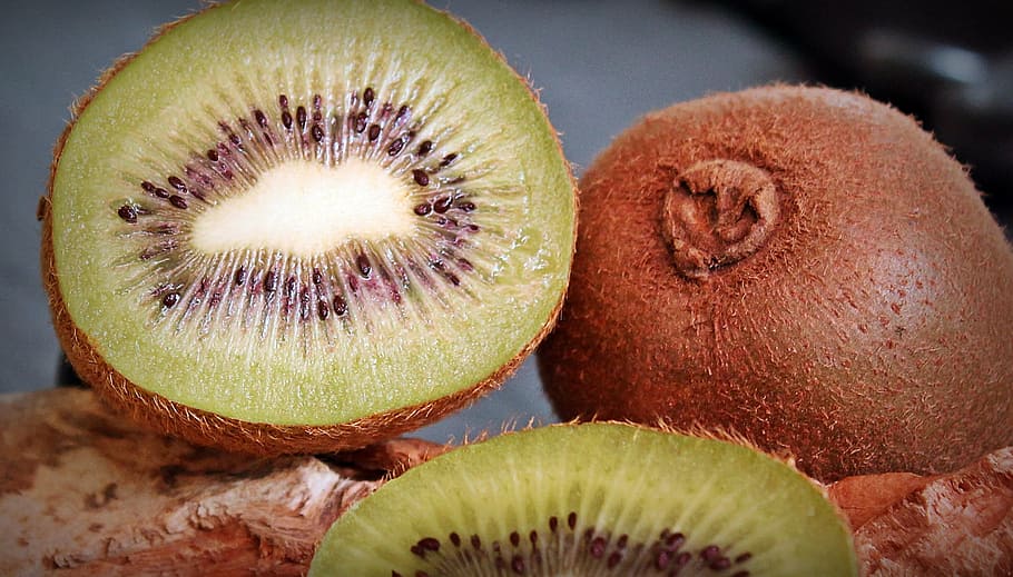 kiwi, fruit, healthy, vitamins, food, eat, sweet, delicious, green, frisch