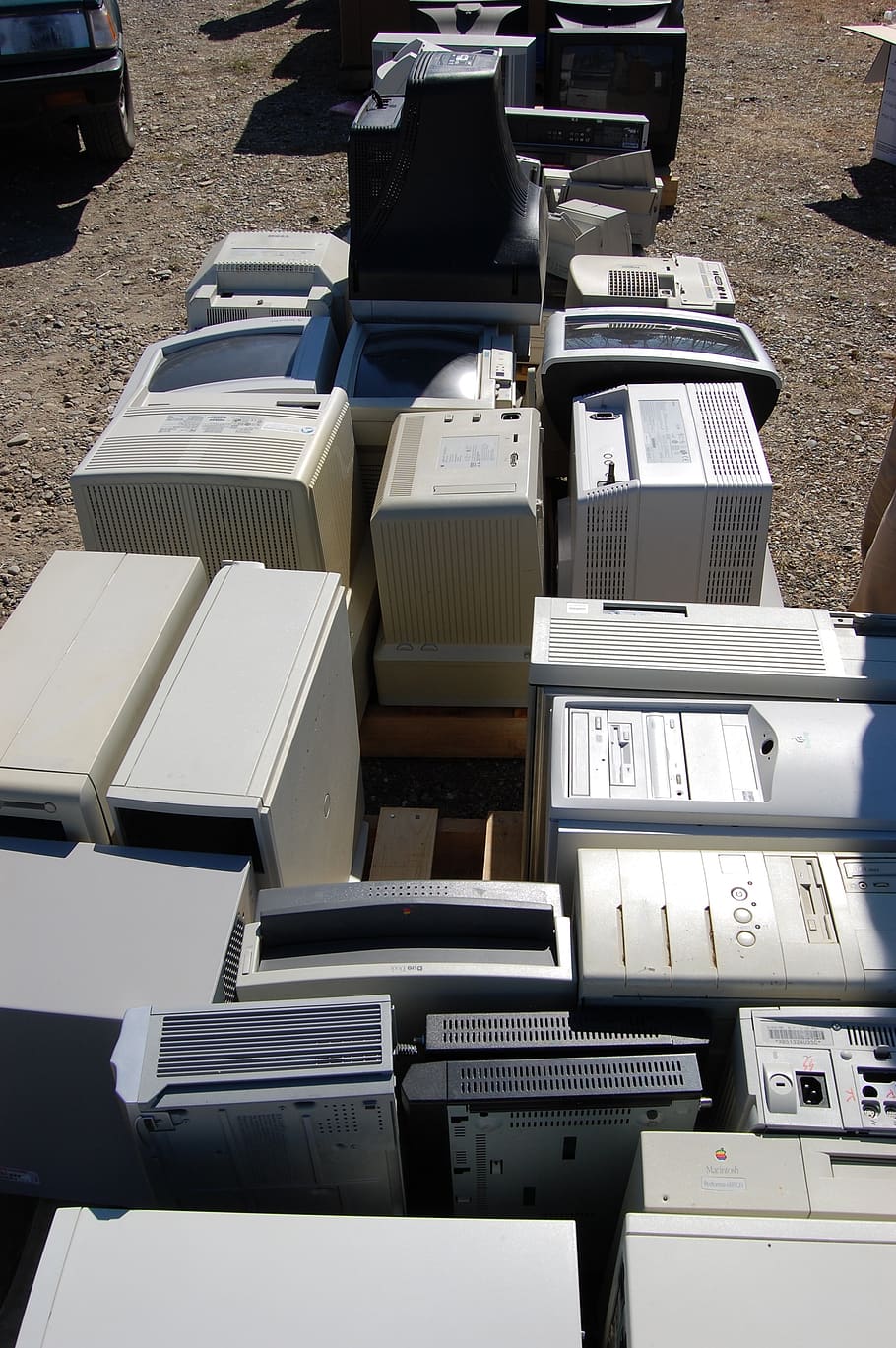 e-waste, computers, electronics, technology, obsolete, pile, recycling, large group of objects, stack, sunlight