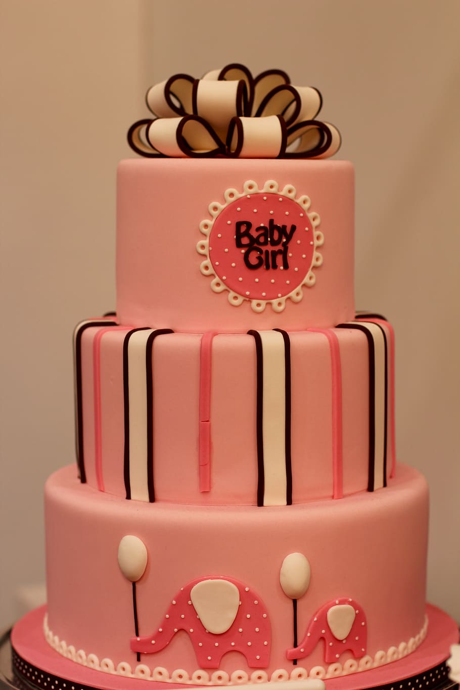 Order Flora Baby Shower Cake Online | YummyCake