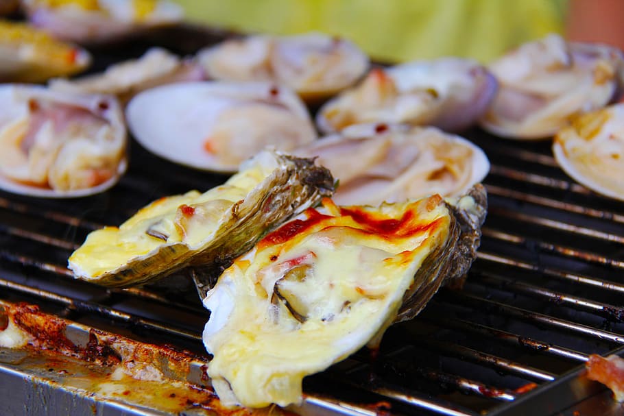 grilled oysters, oyster, bbq, grilled, barbecued oysters, yummy, delicious, tai-o fishing village, fishing, village