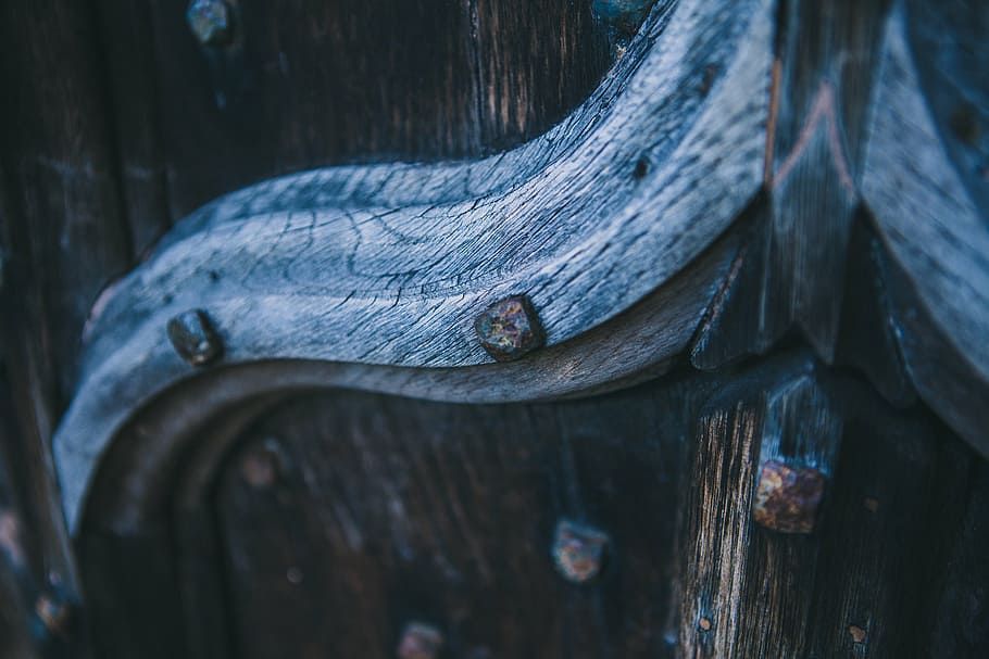 nails, blue, brown, wooden, surface, selective, focus, furniture, part, wood