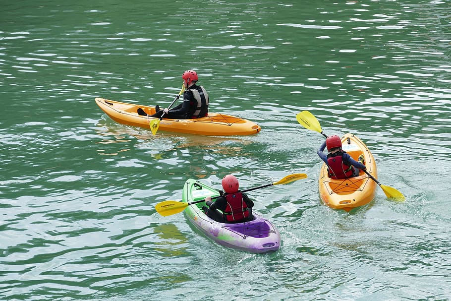 gente montando kayak, botes, remo, agua, fila, lago, río, verano, pesca, bote de remos