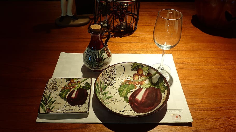 dinner, table, plate, glass, wood, wine, mat, empty, empty plate, dining table