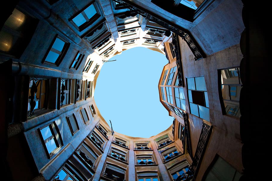 Широкоугольный снимок, принятый, Гауди, архитектурный, шедевр, Мила., захваченный, Барселона, Испания, Каса Мила
