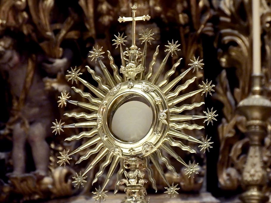 eucharist, monstrance, holy communion, catholic, close-up, design, shape, pattern, indoors, decoration