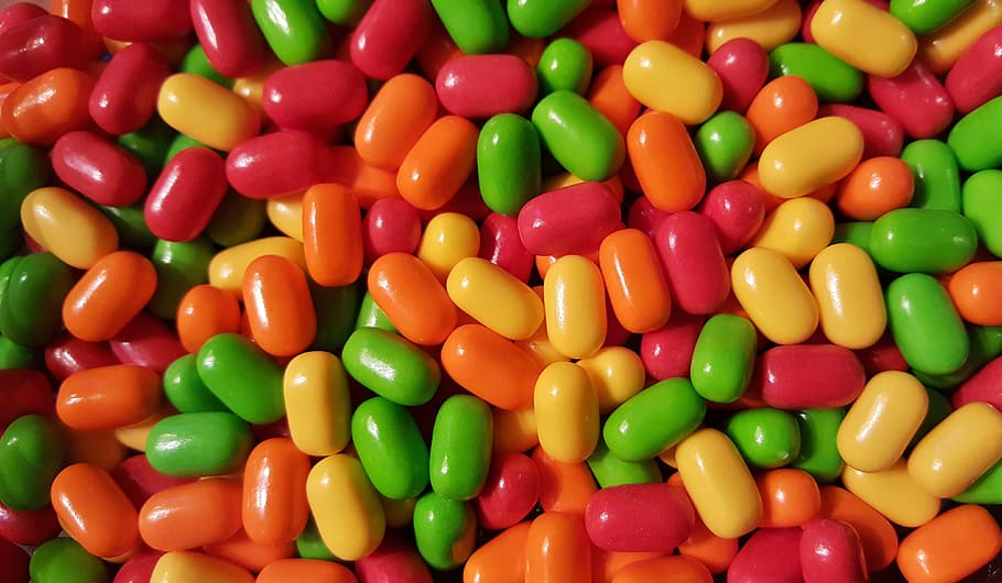 caramelos multicolores, multicolores, caramelos, frijoles, tic tacs, colores, colores brillantes, surtido, aventura de frutas, textura