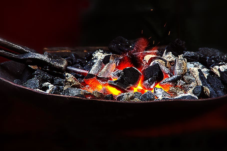 fire, forge, embers, glow, heiss, middle ages, burning, heat - temperature, fire - natural phenomenon, flame