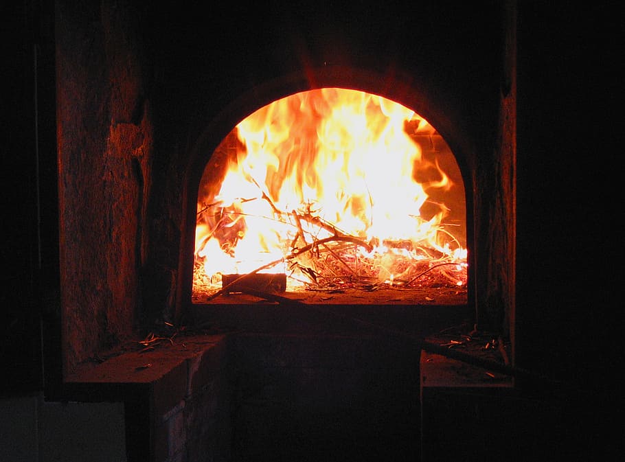 oven, fireplace, firebox, fire, lit, burn, cook, wood fired oven, typical, pizzeria
