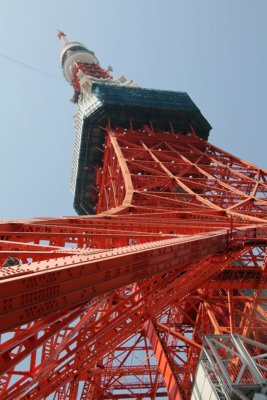 tokyo tower, landmark, japan, architecture, attraction, famous, tourist, built structure, low angle view, sky