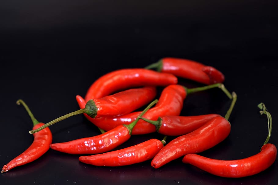 chile, spice, cayenne pepper, pepper, vegetable, capsicum, red, sharp, spices, macro