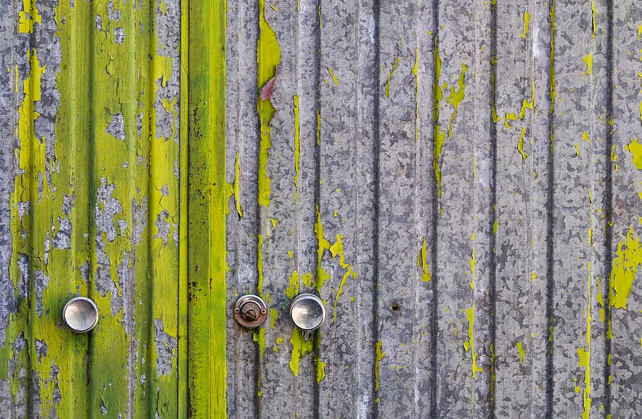 porta, verde, pintar, descascar, pintura descascada, velho, maçanetas, chave, trancado, metal congregado