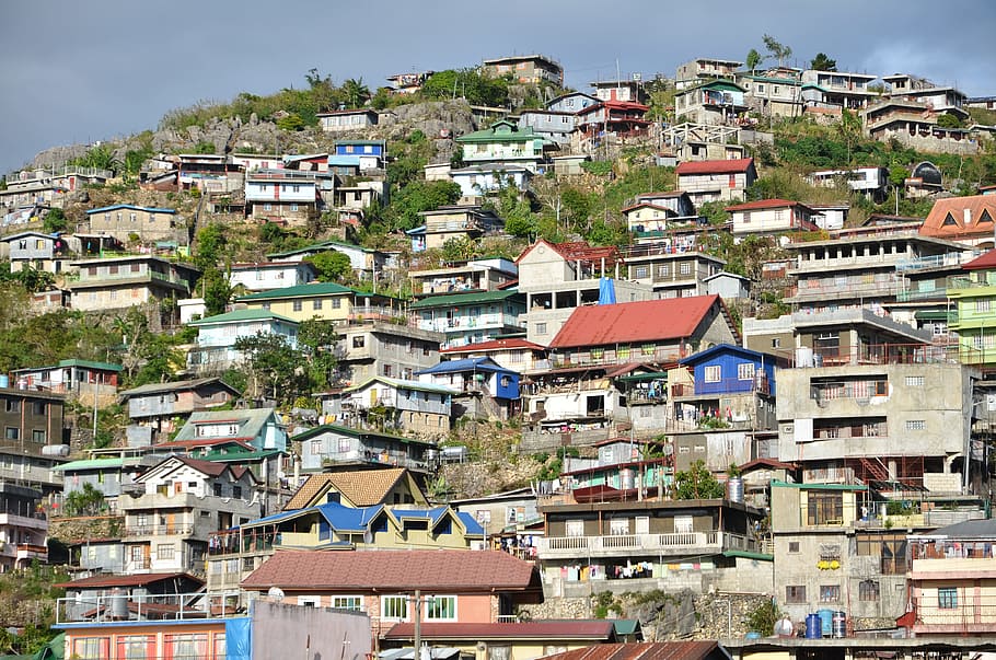 バギオ, 山の家, フィリピン, 建物の外観, 建築, 構築された構造, 建物, 都市, 住宅街, 混雑