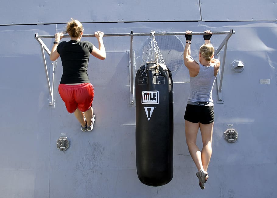 woman, pull, ups, fitness, workout, exercise, females, strength, pull ups, outdoors