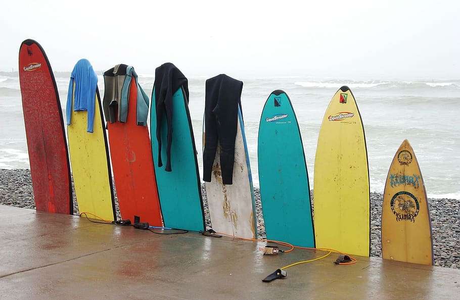 prancha de surf, empilhada, estrada, tabelas, cores, surfar, oceano, esporte, agua, praia