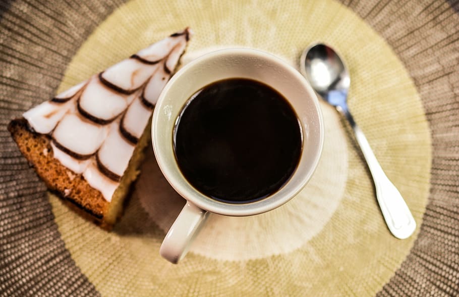 black, liquid, filled, white, ceramic, mug, sliced, cake, teaspoon, coffee