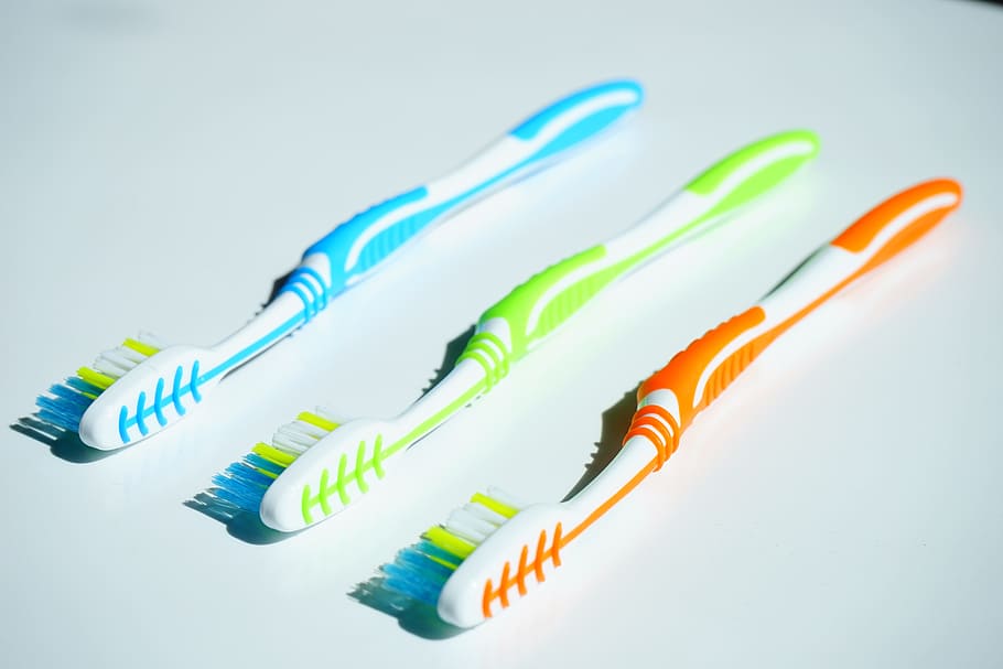 tiga, biru, hijau, oranye, screenshot sikat gigi, sikat gigi, kebersihan, bersih, perawatan gigi, kebersihan gigi
