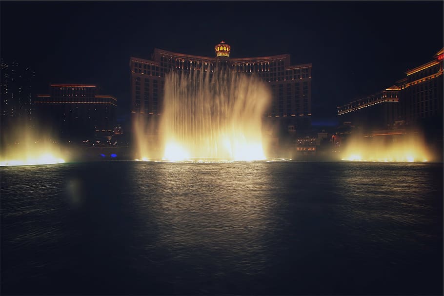 fountain near building, outdoor, fountain, night, time, Bellagio, Las Vegas, hotel, casino, water