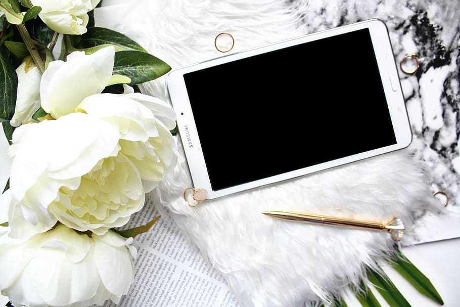 white, samsung galaxy tab, desk, ipad, tablet, office, screen, technology, display, flower