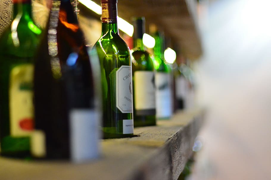 bottle, atmosphere, wine, alcohol, container, drink, refreshment, wine bottle, food and drink, selective focus
