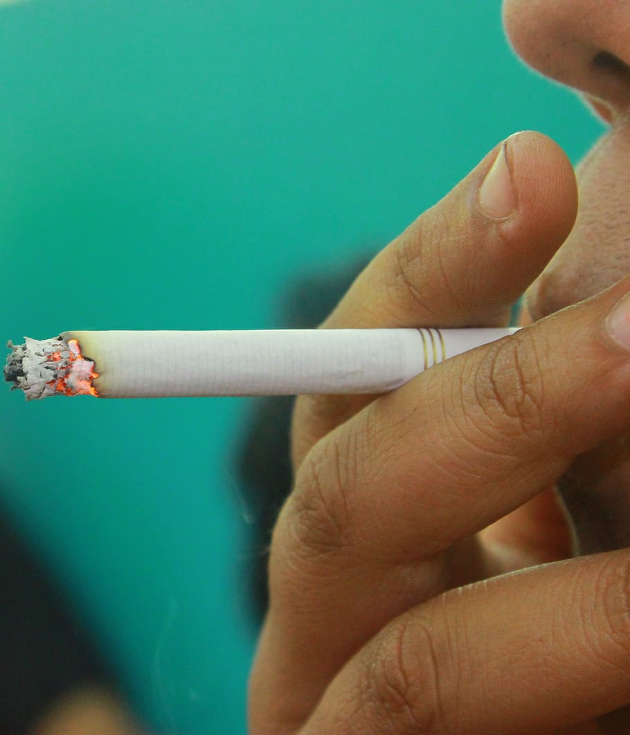 cigarette, smoking, unhealthy, smoke, burning, tobacco, nicotine, addiction, habit, cancer