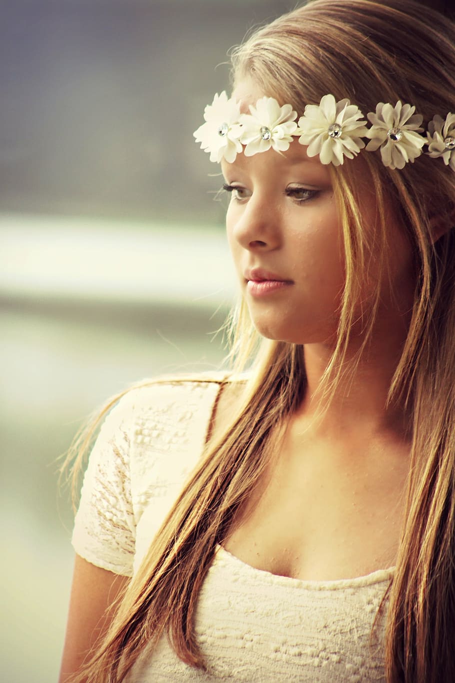 woman, white, scoop-neck, top, wearing, floral, hair accessory, girl, pretty, beautiful