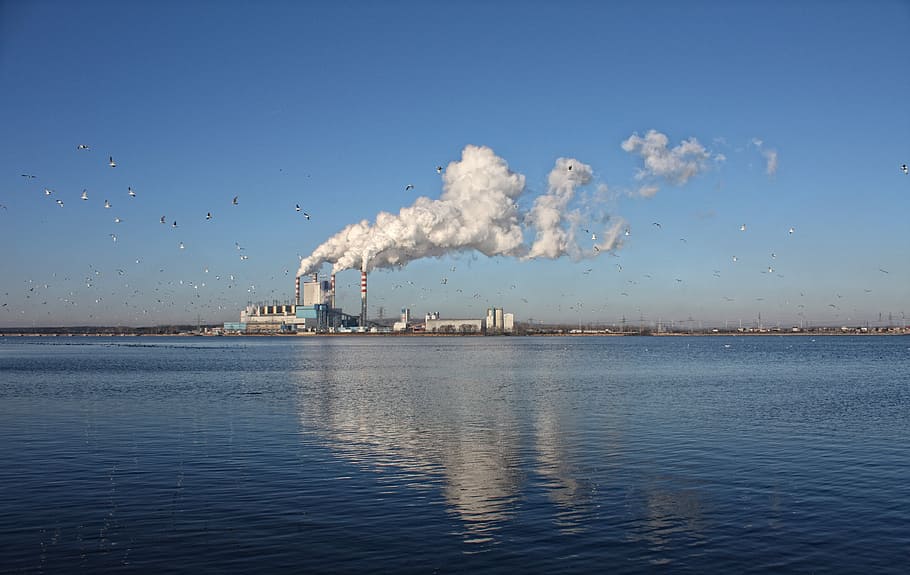 Lago, central eléctrica, chimeneas, humo, agua, frente al mar, humo - estructura física, industria, chimenea, fábrica