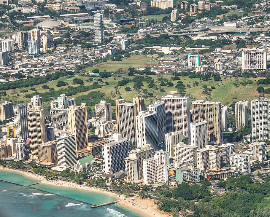 aéreo, fotografía, edificios, océano, tomado, durante el día, Honolulu, Hawaii, rascacielos, toma aérea