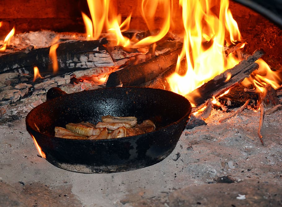 fuego, horno, sartén, comida, fuego - Fenómeno natural, calor - Temperatura, llama, primer plano, cocina, ardor