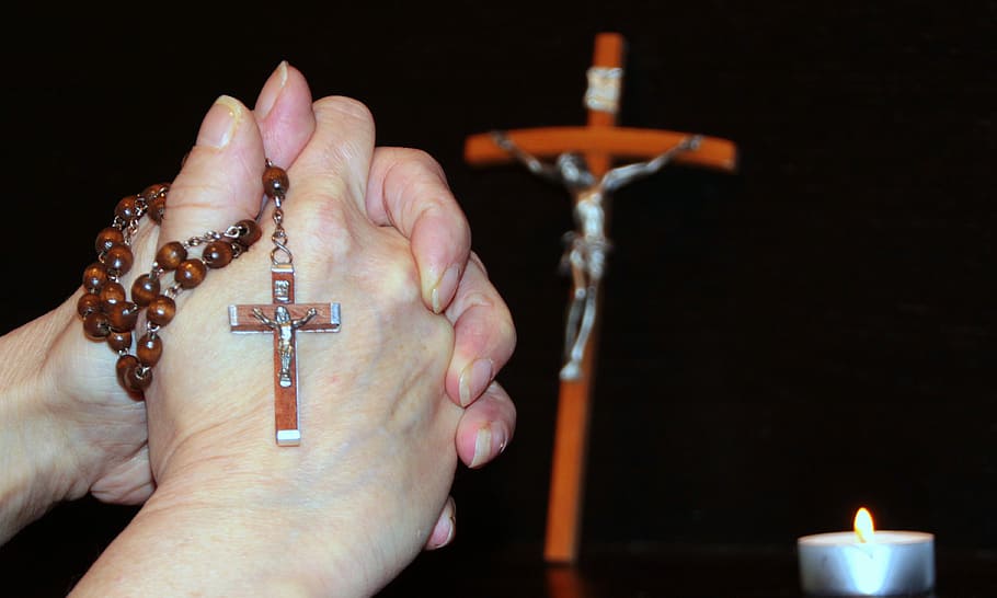 person, holding, brown, prayer beads, Pray, Rosary, Graceful, Prayer, faith, catholic