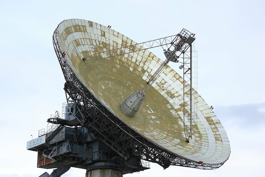 gray, white, satellite, latvia, irbene, radio, telescope, dish, 32m, antenna