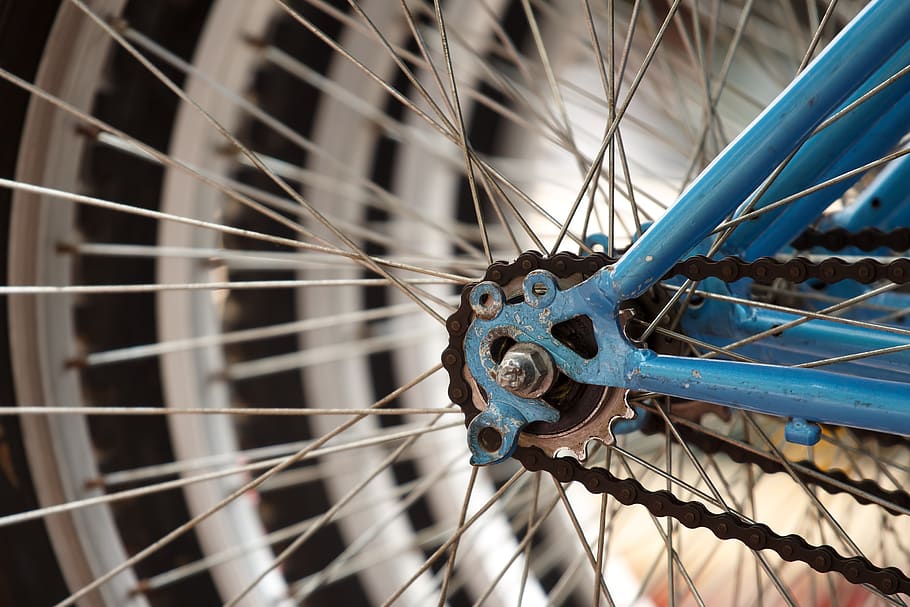 transportation, bicycle, wheels, cogs, gears, steel, lines, patterns, metal, spoke