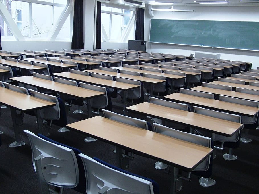 長方形, 茶色, 木製, テーブル, 関西大学, 日本, 学校, 教室, 内部, 黒板