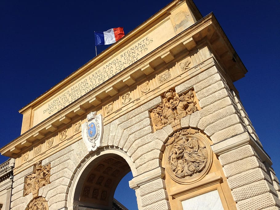 Montpellier, Triumphal Arch, Bangunan, arsitektur, sudut pandang rendah, eksterior bangunan, sejarah, struktur bangunan, langit, struktur yang dibangun