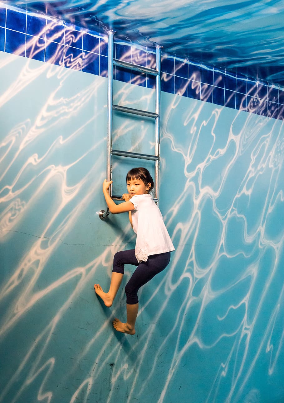 chiang mai, people, person, girl, art in paradise, 3d museum, illusion, thailand, ladder, pool