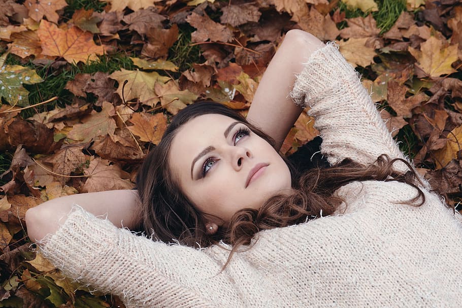 woman, laying, dried, leaves, beautiful girl, in the park, lying on the leaves, autumn portrait, romantic, park