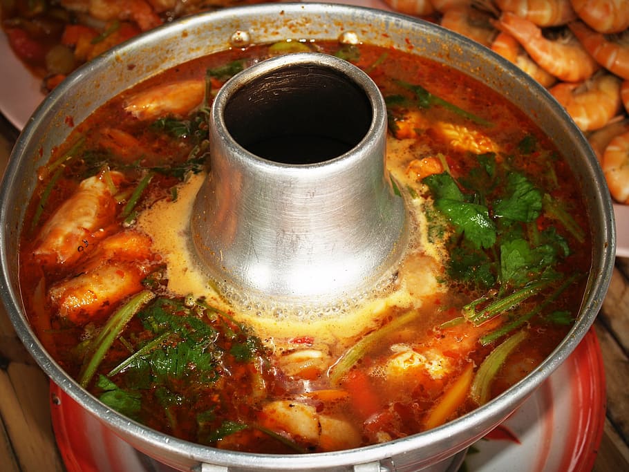 野菜のスープ, 食べ物, エビのタイスープ, 甘酸っぱいタイのスープ, コリアンダー, タイのスープ, お気に入りのタイ料理, 辛くて辛い, 蘭, 食品写真