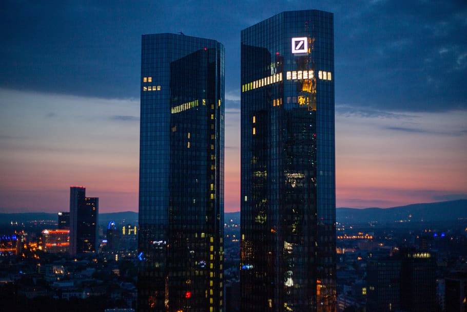 Frankfurt, noite, banco alemão, linha do horizonte, arranha-céu, alemanha, arranha céu, cidade, luzes, principal