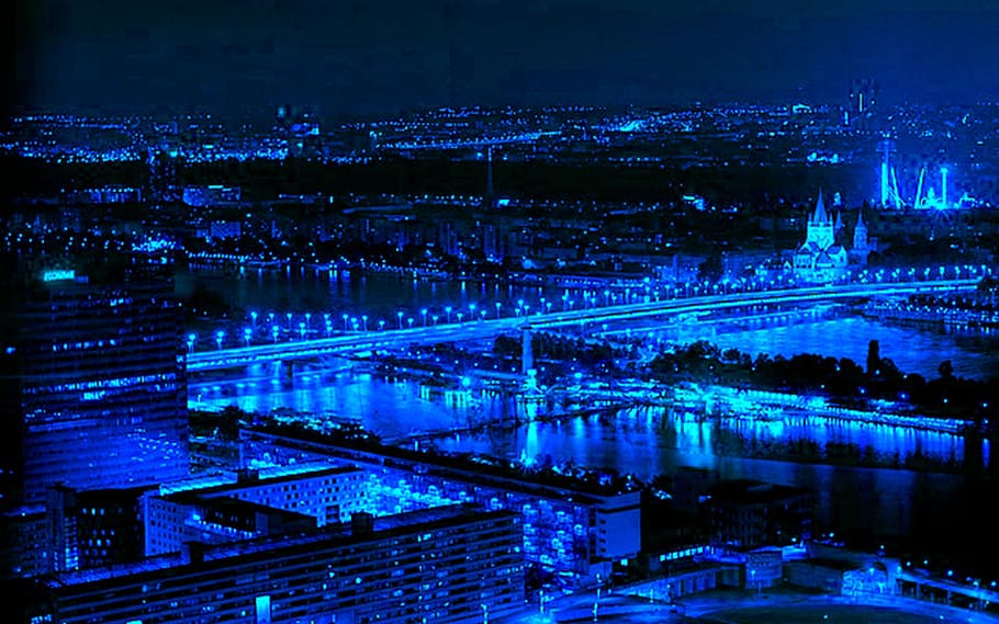 kota biru, kota, pemandangan kota biru, arsitektur, wallpaper kota, jembatan kota, gambar kota, wallpaper biru, malam, diterangi