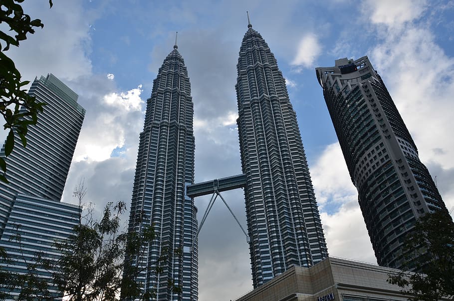 kuala lumpur, petronas towers, malaysia, skyscraper, building, city, landmark, high, travel, buildings