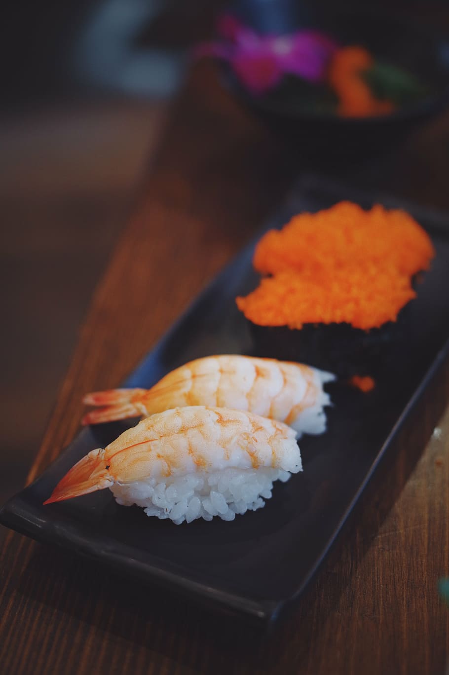 shallow, focus photo, shrimp sushi, sushi, food, shrimp, rice, plate, japanese, restaurant