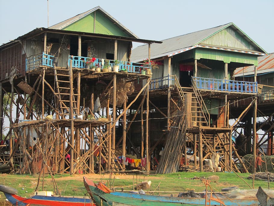 カンボジア, カンポンプルック, 漁師の家, 建築, ランドマーク, 建物, 建築設計, 構造, 設計, 建設