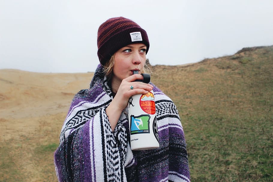 woman drinking, white, tumbler, daytime, people, girl, woman, drinking, outdoor, nature