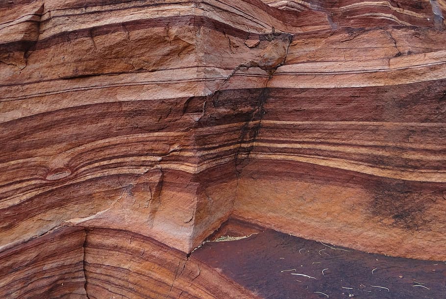 arenisca roja, capas, erosionadas, rocas, geología, badami, arenisca, india, fotograma completo, formación rocosa