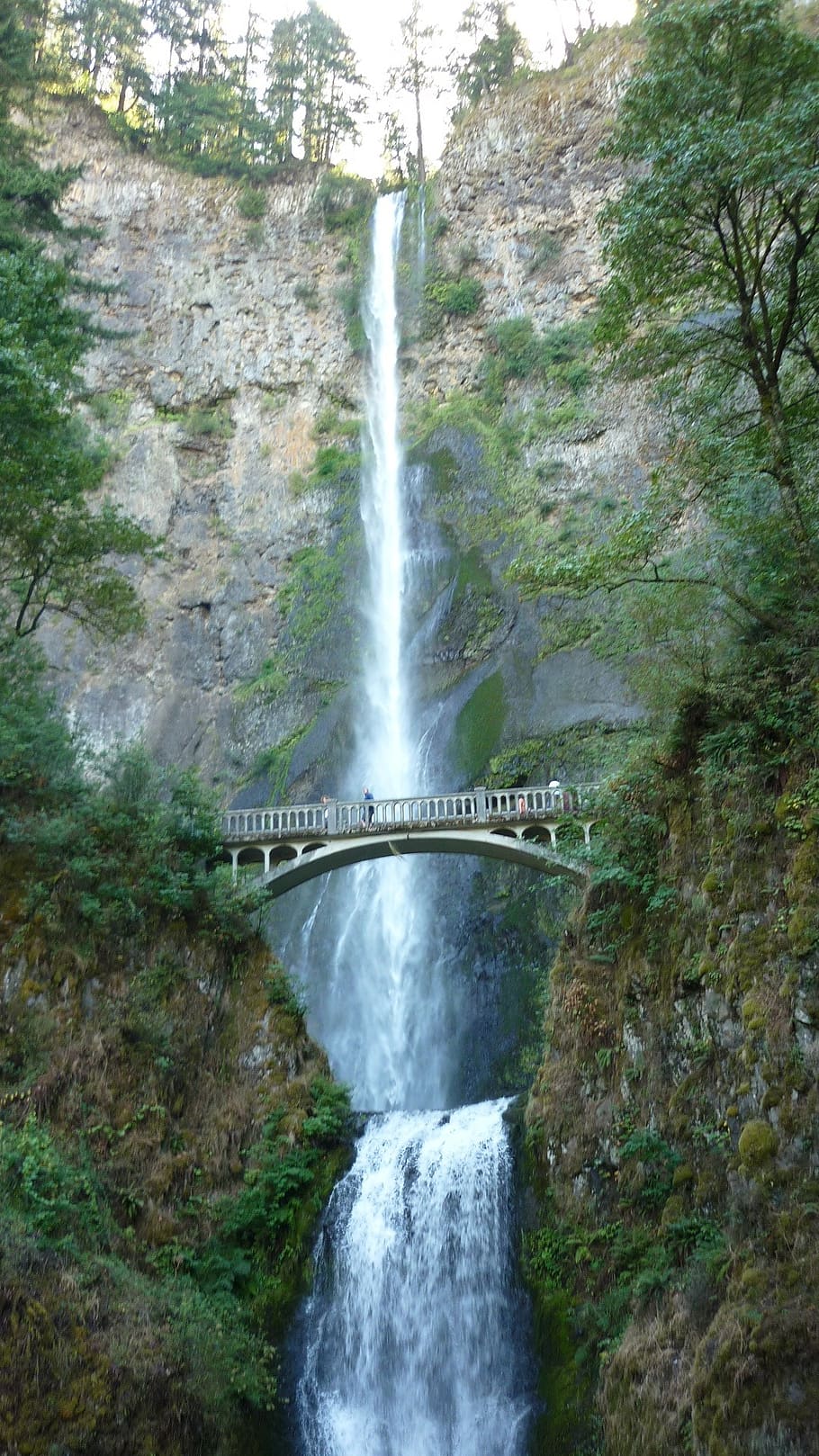 multnomah, falls, stone bridge, landscape, nature, water, oregon, usa, scenic, long exposure