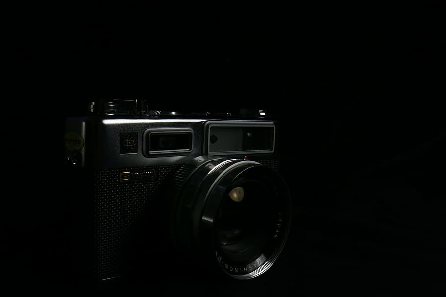 yashica, camera, analog camera, old camera, nostalgia, photograph, retro, photo camera, photography, photography themes