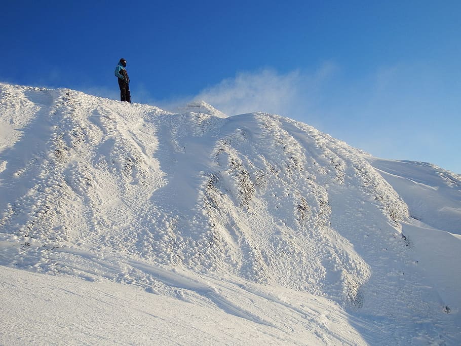 winter-snow-snowdrifts-frost.jpg