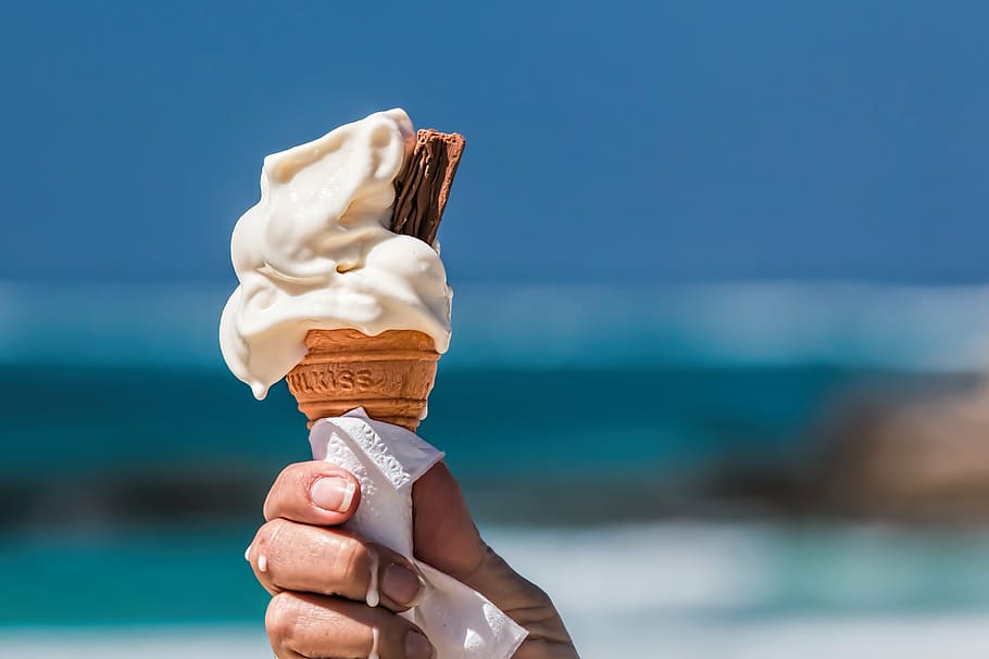 person, holding, ice cream, ice cream cone, melting, hot, ice cream scoop, temptation, ice-cream, dessert